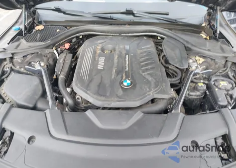 2016 BMW 740I z USA, uszkodzony, nr VIN WBA7E2C5XGG738468